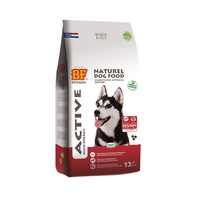 geëxtrudeerde brok voor actieve honden